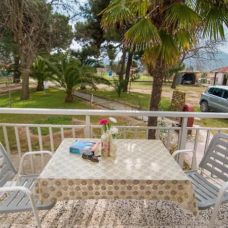 Myloi Loggou 아파트호텔 3*