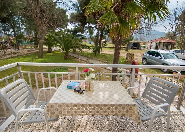 Myloi Loggou Aparthotel 3*