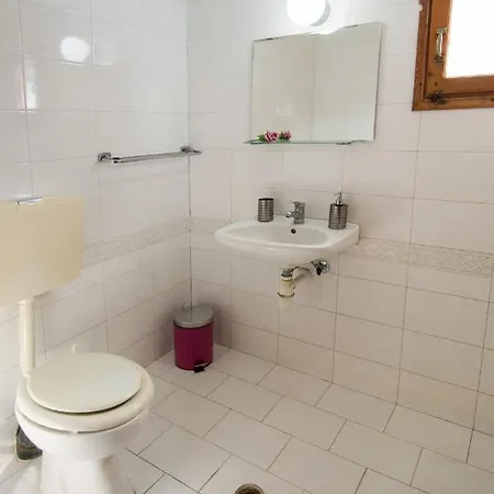 Myloi Loggou Lejlighedshotel Sykia