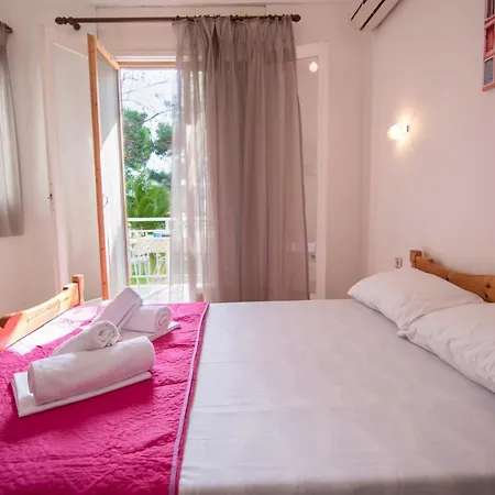 Myloi Loggou Apartmanhotel 3*